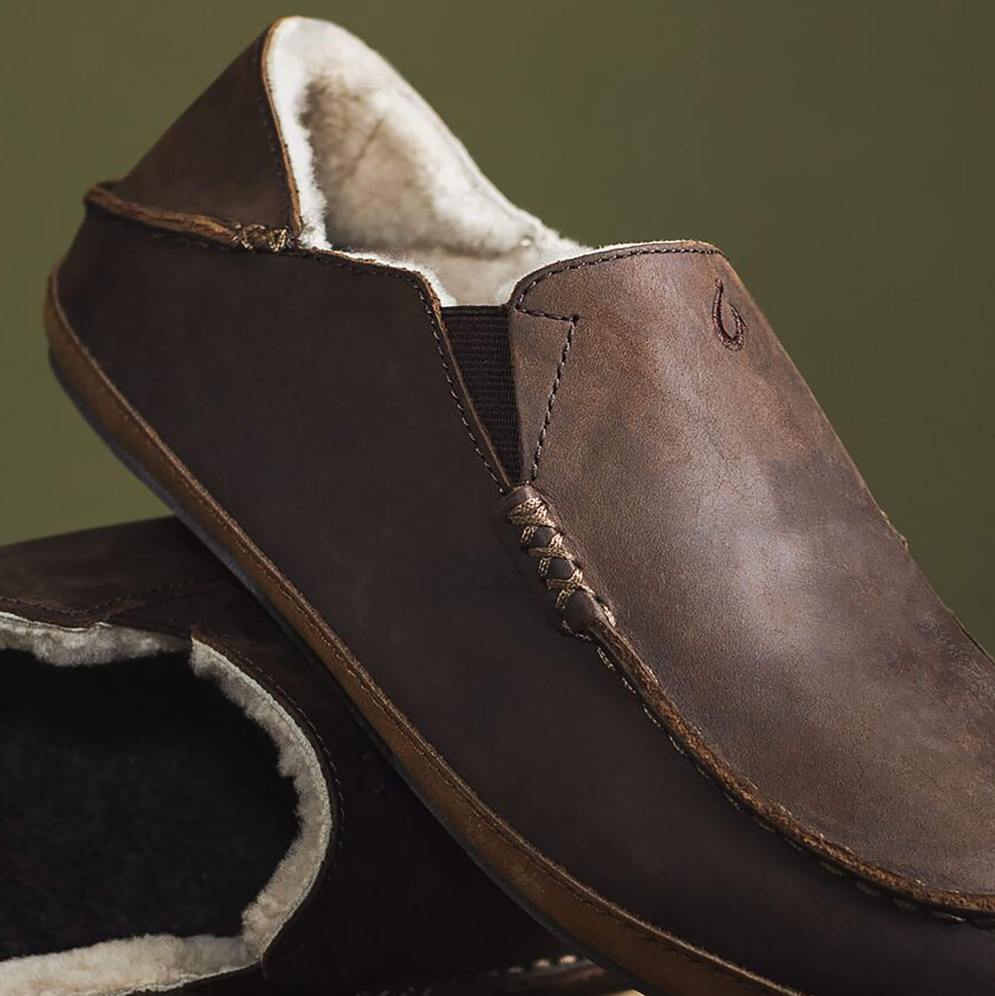 Moloā Slipper - Dark Wood - Image 4