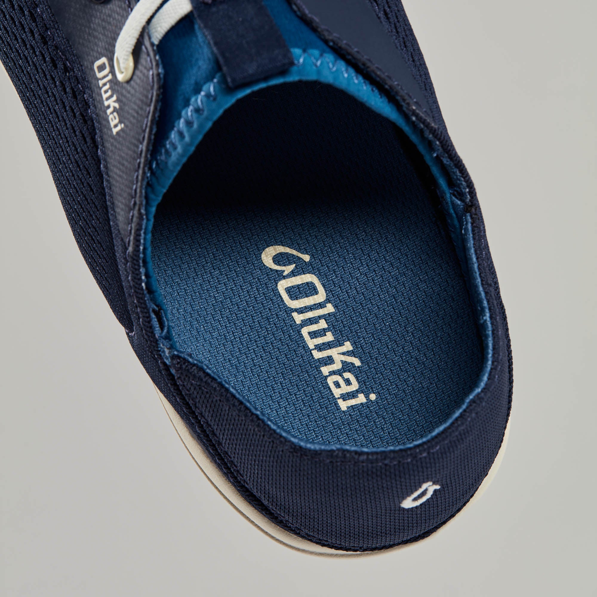 Moku Pae - Trench Blue / Off White - Image 6